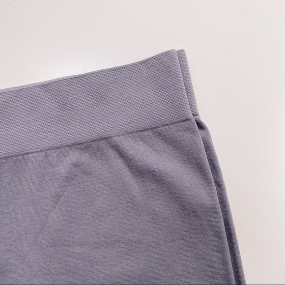 Basic Leggings - Picture 3 of 10